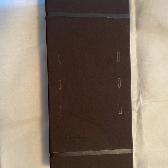 VBH Silver Sparkle Clutch - Picture 4 of 4